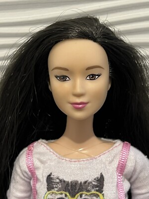 Barbie Fashionistas #10 Lea Neko Puppe Rosa Kitty Miau Kleid