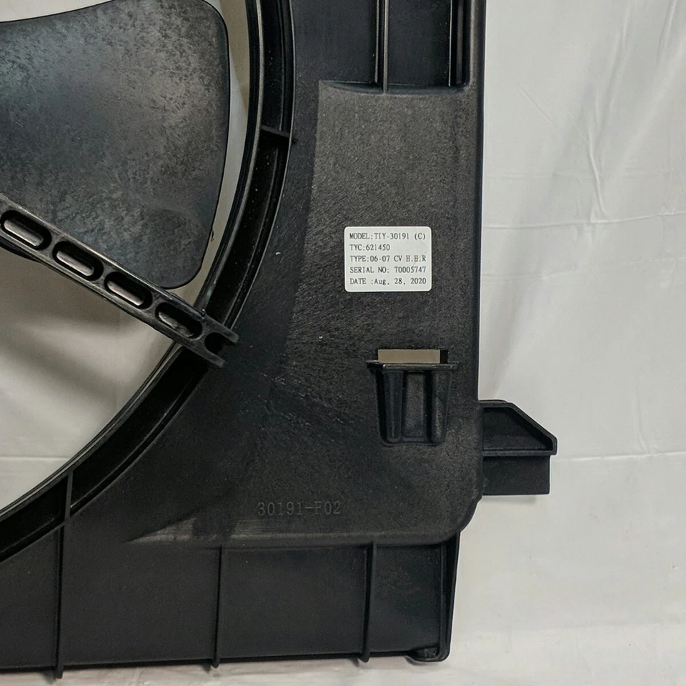 TYC 621450 подходит для 2006-2011 Chevrolet HHR радиатор конденсатор вентилятор охлаждения в сборе - Изображение 4 из 4