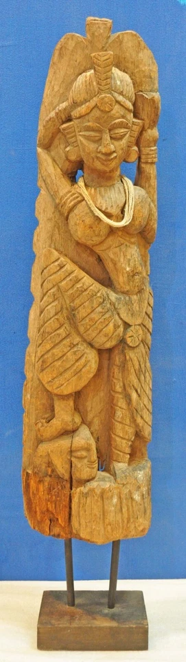 Antigua estatuilla grande de diosa tribal de madera original fina tallada a mano Foto 2 de 4