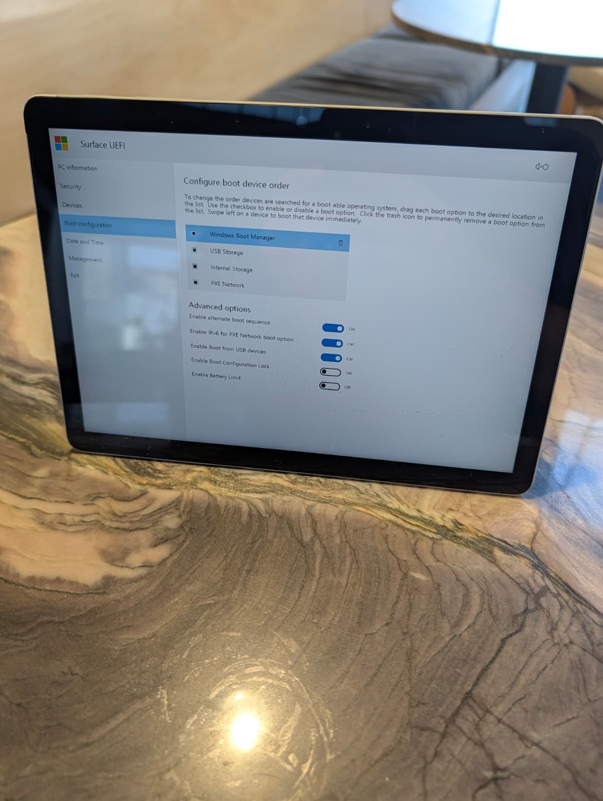 Microsoft Surface Go 3 - 6500Y 4GB 64GB Windows 11 Laptop - 