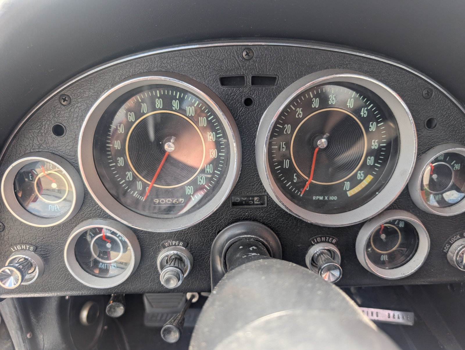 1964 Burgundy Chevrolet Corvette   | C2 Corvette Photo 4