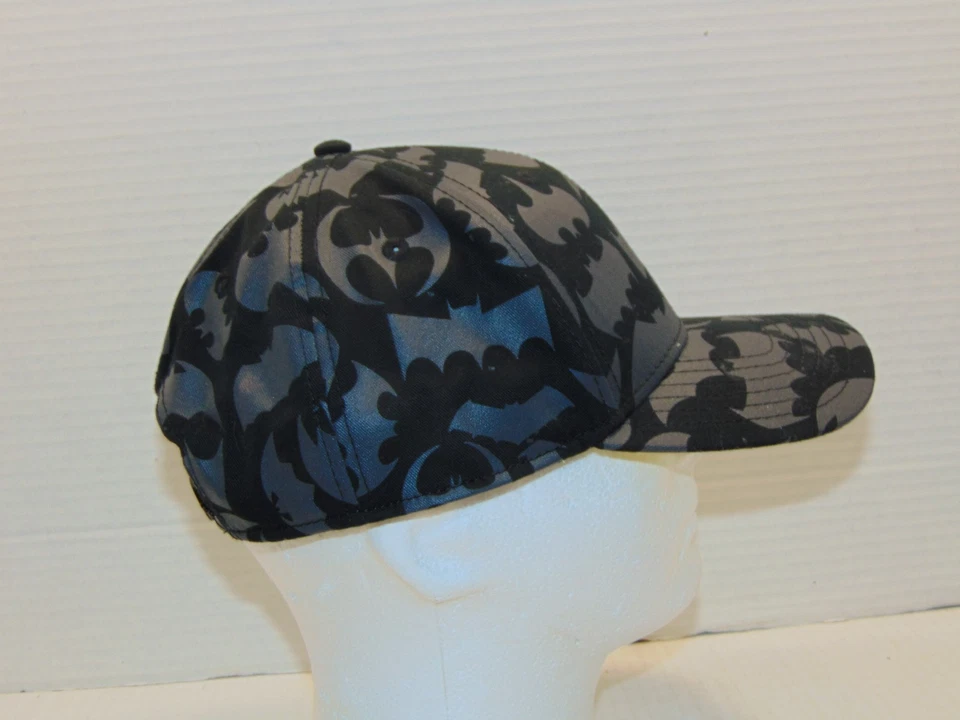 Gorra Batman negra/gris con espalda a presión de DC Comics Foto 4 de 4