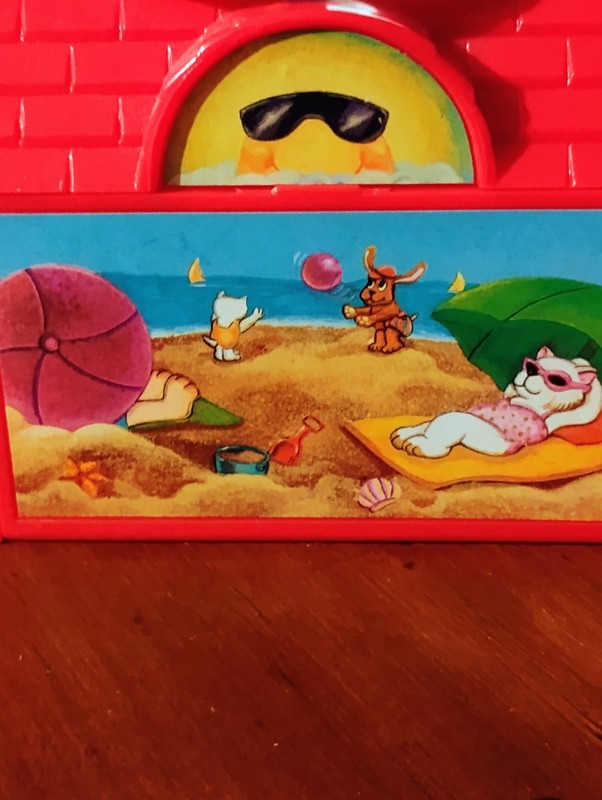 1995 Galoob "Sunny Beach" / Boardwalk Mini Pound Puppies / Pound Purries 