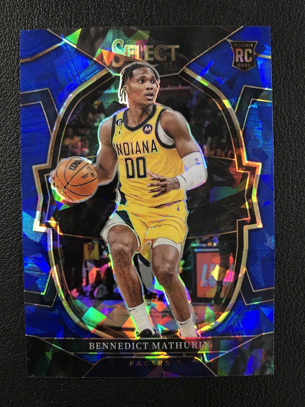 2022-23 Panini Select #79 Bennedict Mathurin Blue Cracked Ice Prizm Pacers