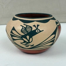 Zia Pueblo Roadrunner Pot Ruby Panana New Mexico Native American Pottery