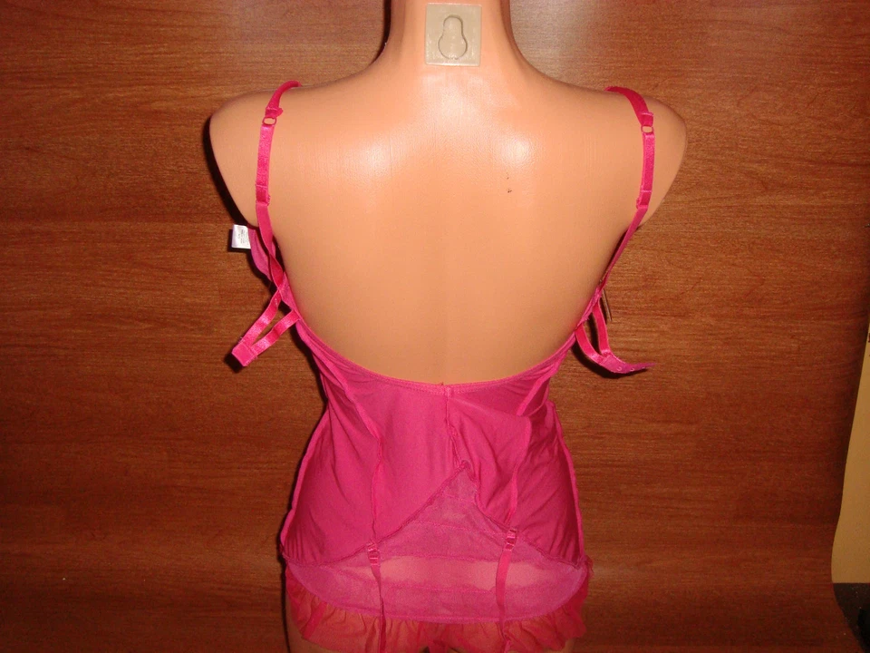 Lencería íntima para mujer Rampage rosa de dos piezas de peluche con tanga talla pequeña S  Foto 3 de 4