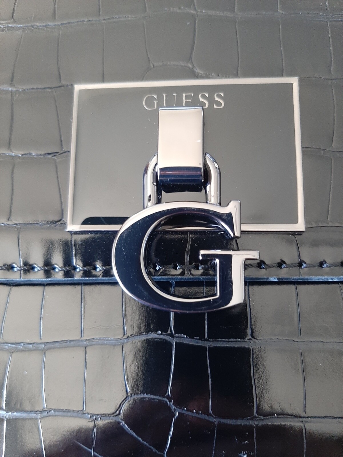 Sac à Main GUESS Fourre-tout - Bleu - Polyuréthane - Comme Neuf Sans étiquettes