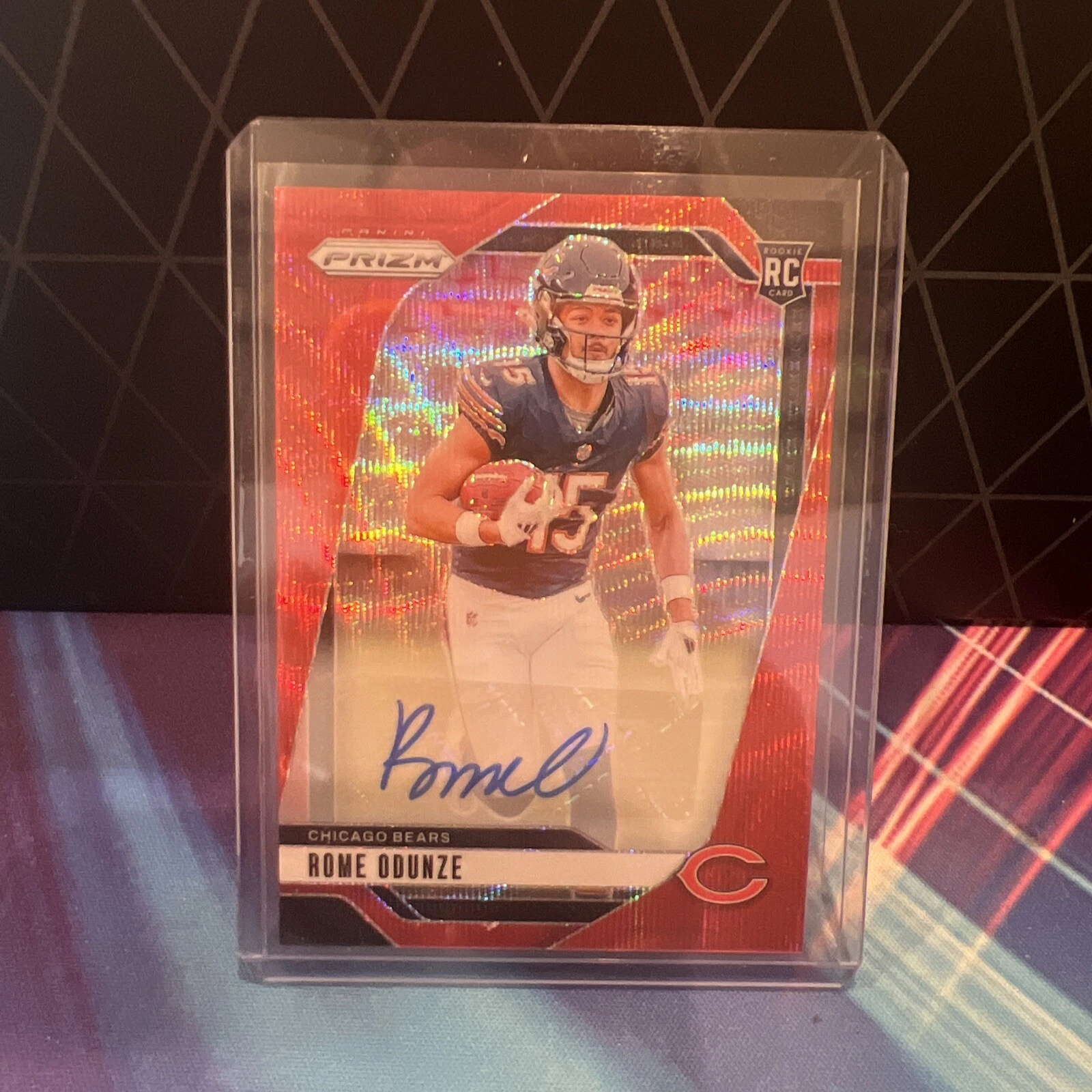 Rome Odunze 2024 Panini Prizm Red Wave Prizm Rookie Auto /149 #385 Bears