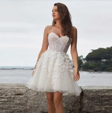 A-line Tulle Short Wedding Dresses Sweetheart Sleeveless Appliques Bridal Dress