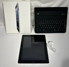 Apple iPad 2nd Generation Bundle 16GB Black / Silver W/ Passcode Case Charger
