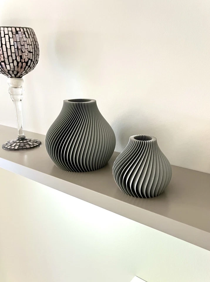 3D-gedruckte Vase Spiralform – Moderne Dekovase für Pampasgras & Trockenblumen - Bild 3 von 4