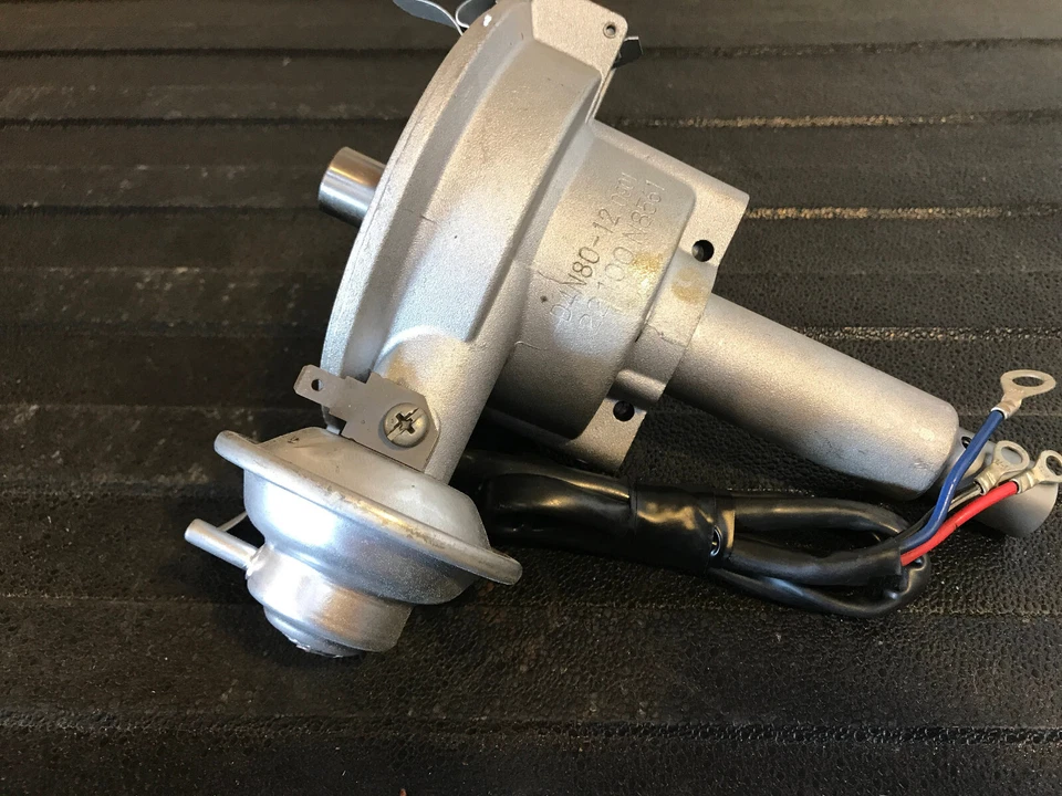 Distribuidor reconstruido - 221000622 - Para Nissan Datsun 4 cilindros 200SX / 510 y 720 Foto 2 de 4