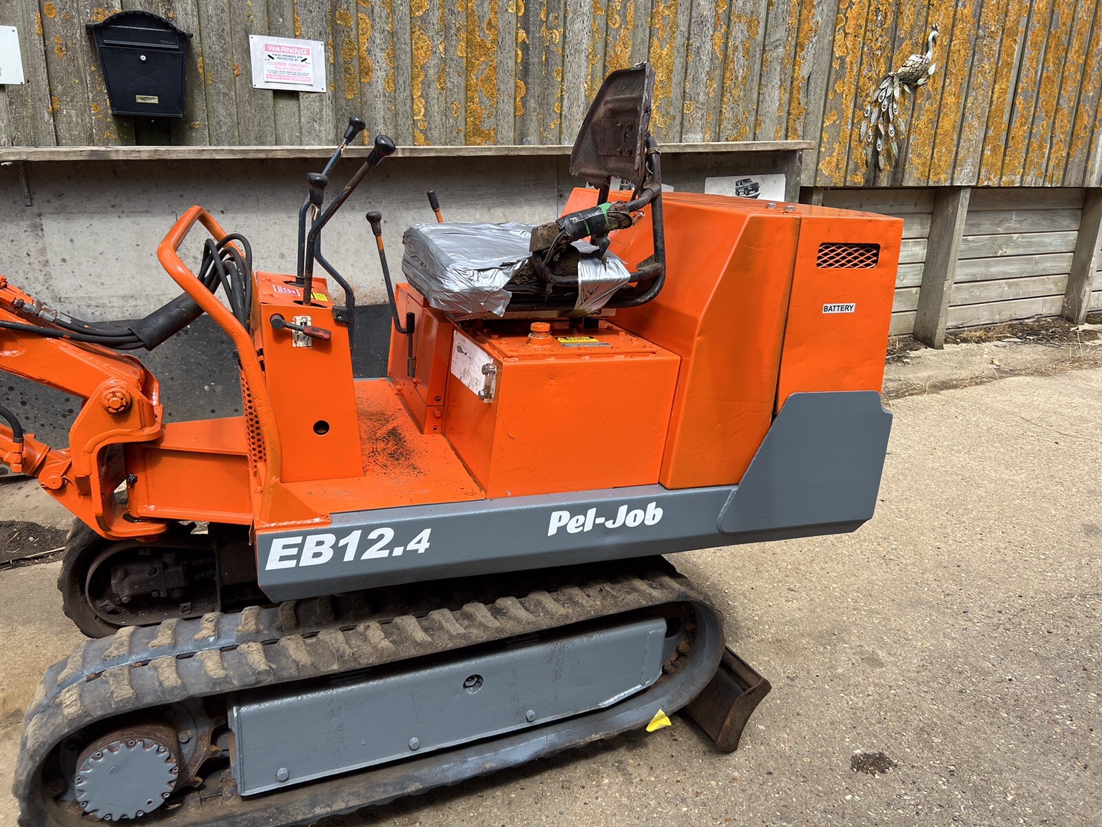 Pel Job Eb12.4 Mini Digger Excavator eBay