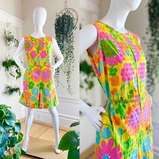 Vintage 1960s Romper 60s Floral Cotton Psychedelic Hawaiian Summer Playsuit