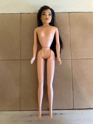 1966 Dark Hair Barbie Twist and Turn Waist, Gold Ring, Made in Indonesia