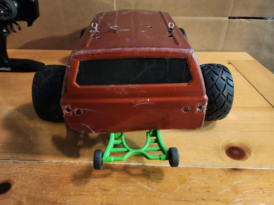 Traxxas rustler vxl-3s 2wd with upgrades,roller,and extra parts - Image 3 of 4