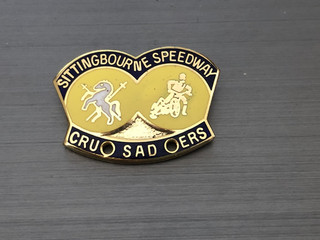 SITTINGBOURNE SPEEDWAY CRUSADERS PIN BAR BADGE GOLD TONE. Reeves & Co
