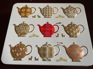 EMPTY TARTAN TEAPOT Shortcake BISCUIT TIN SAINSBURY'S 2018