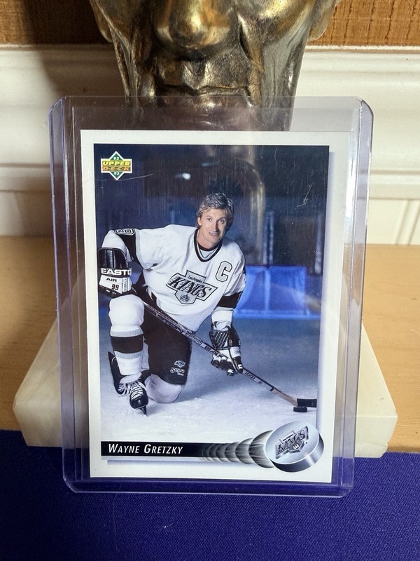 1992-93 Upper Deck - Wayne Gretzky #25