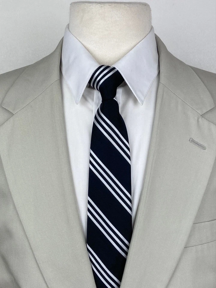 JOS A BANK Mens 43R Solid White Soft Cotton 2 Piece Suit With Dress Pants 36x29 - Image 3 of 4