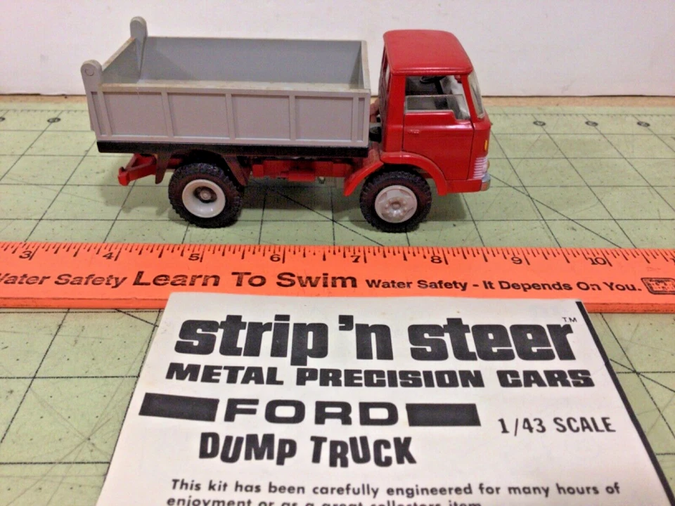 Camión de volteo vintage MPC Strip N Steer metal FORD de Kirk Dinamarca Foto 3 de 4