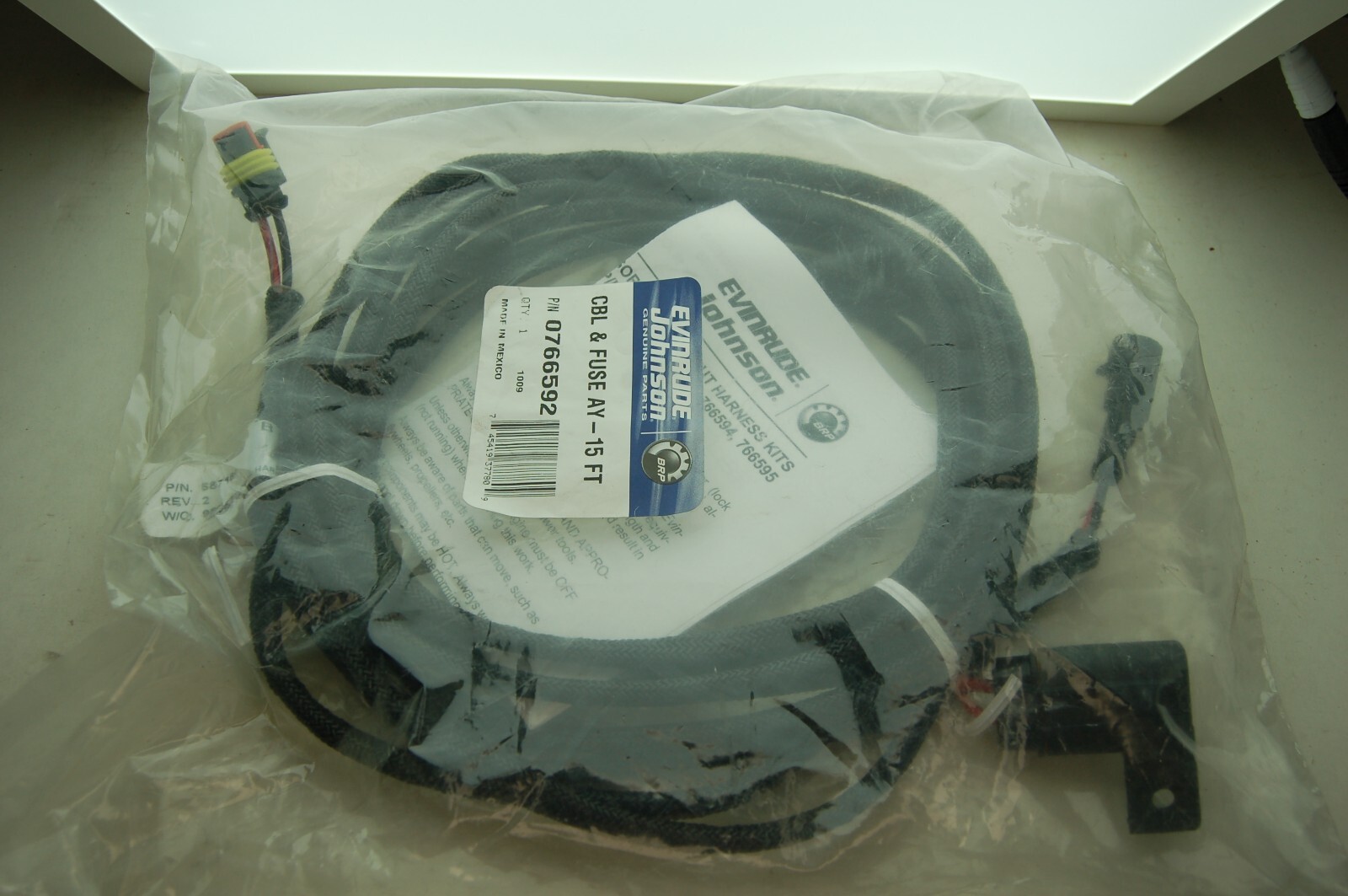NEW GENUINE Evinrude Johnson 0766592 Cable and Fuse Assembly - 15 