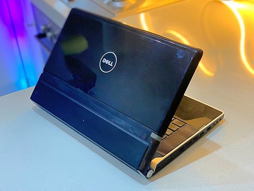 Studio XPS Intel®™Core i7•256GB SSD•GPU•WiNDOWS 10P•15.6”LEDFHD•HDMI•DVD-RW#3019 - Picture 2 of 7