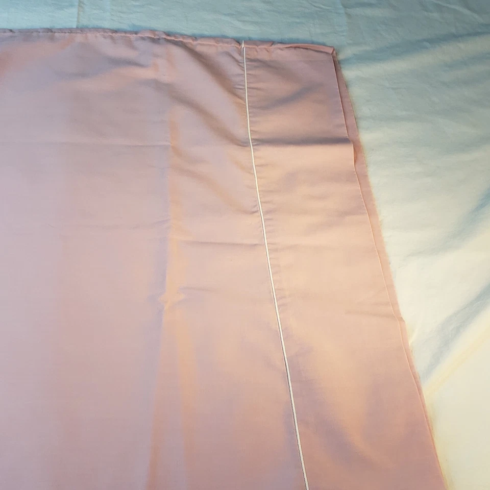2 Vintage Westpoint Pepperell Pillow Case Solid Pink Mid Century Made USA EUC - Image 4 of 4
