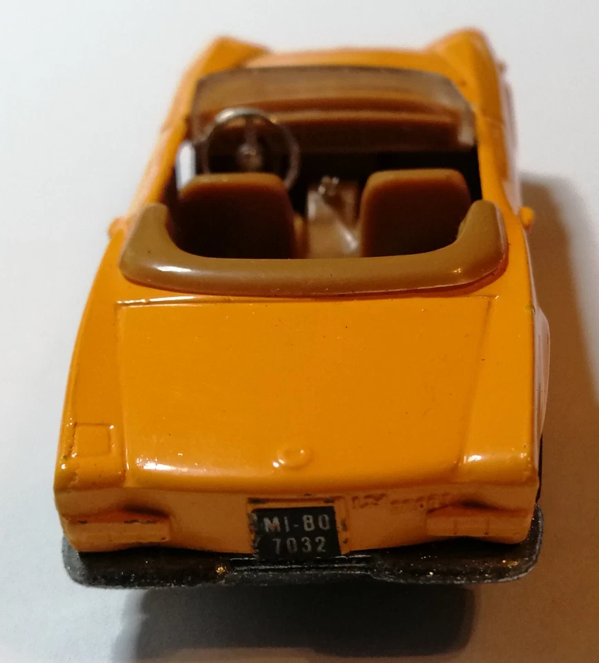 Politoys Export art.555 Fiat 124 Sport Spider colore giallo. - Immagine 4 di 4