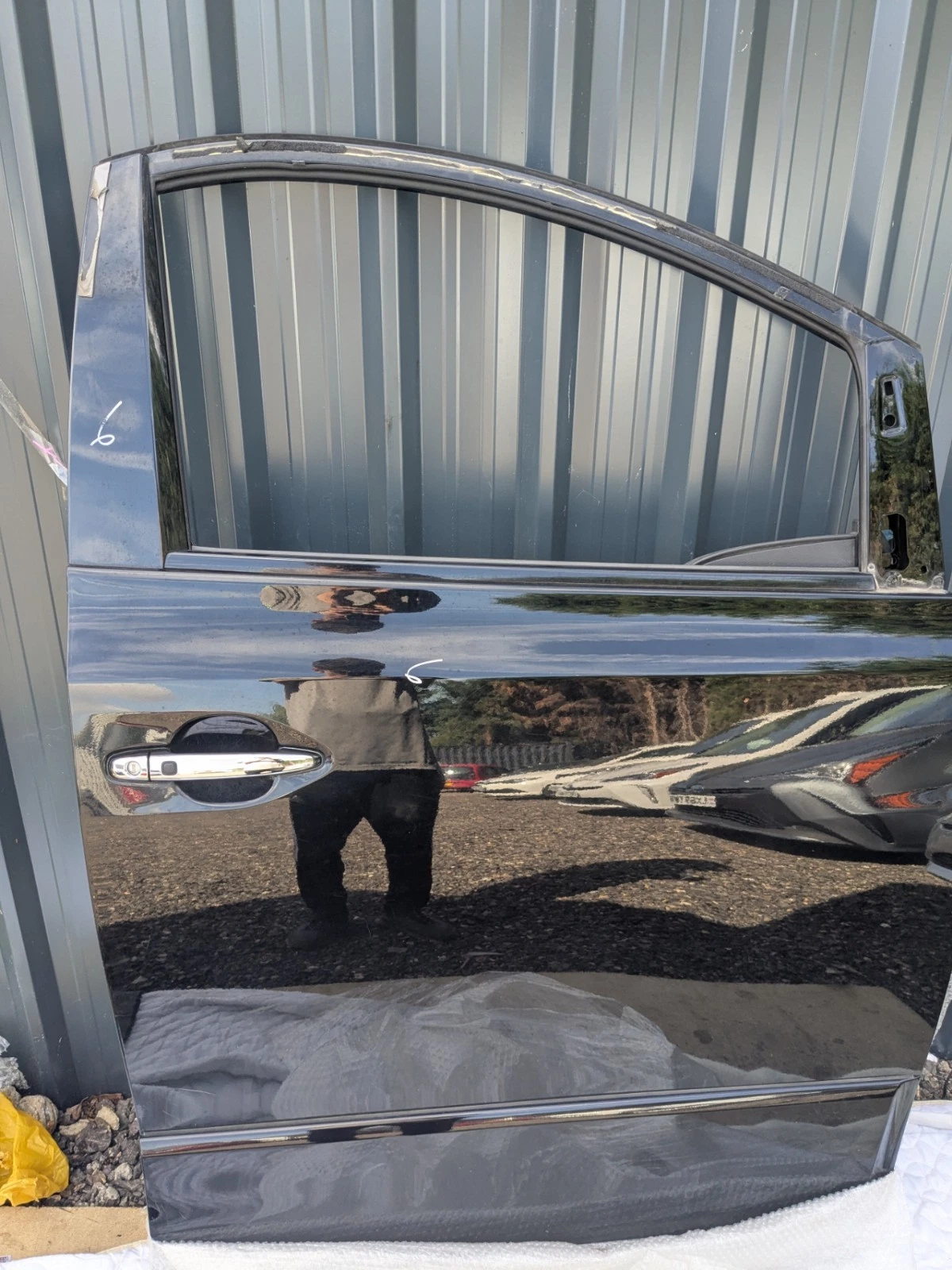Toyota Alphard/Vellfire AH20 2008-2015 Right Front Door O/S Driver Genuine