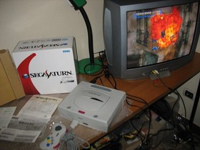 BOXED SEGA SATURN WHITE CONSOLE JAP IMPORT!