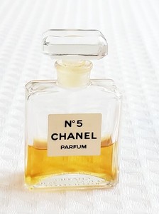 Chanel No 5 w/ Glass Stopper bottle 1/4 oz / No Box / 1/4" parfum / 7.5ml France