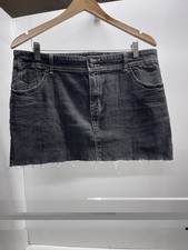 A.n.a Women's Black Mini Skirt Raw Hem Sz 14