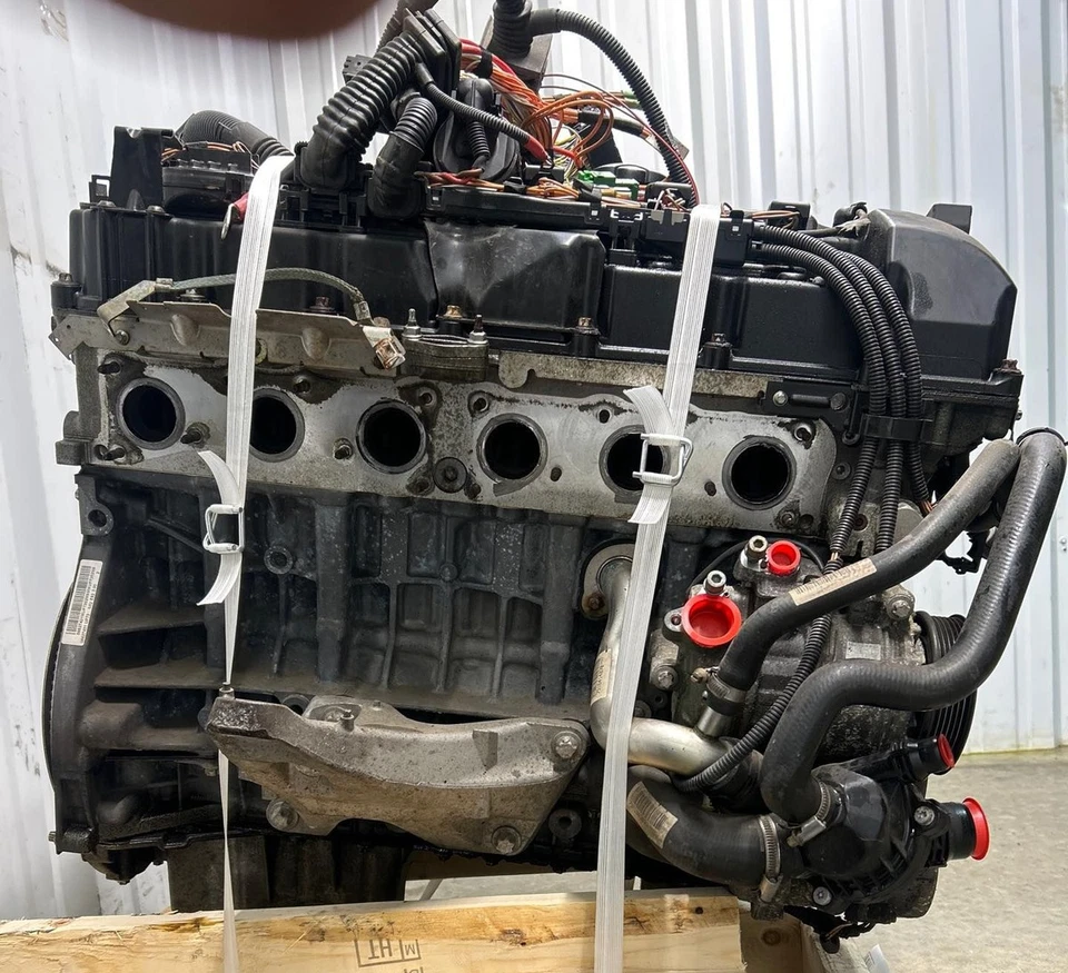 2011 BMW 128i Coupe A/T 3.0L N52N Engine Motor Assembly RWD 76K Miles 2008-2013 Foto 3 de 4