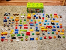 Lego Duplo Lot Of Over 130 Pieces And Carryin...
