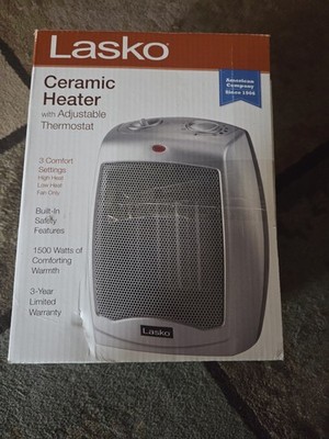 Lasko 1500W Electric Ceramic Space Heater, Adjustable Thermostat，754200 Silver!