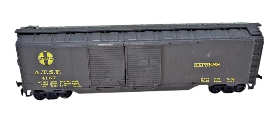 4 HO Gauge Freight Cars ATSF Box Kreys Reefer Potlatch Gondola Pennsylna Caboose - Image 2 of 4