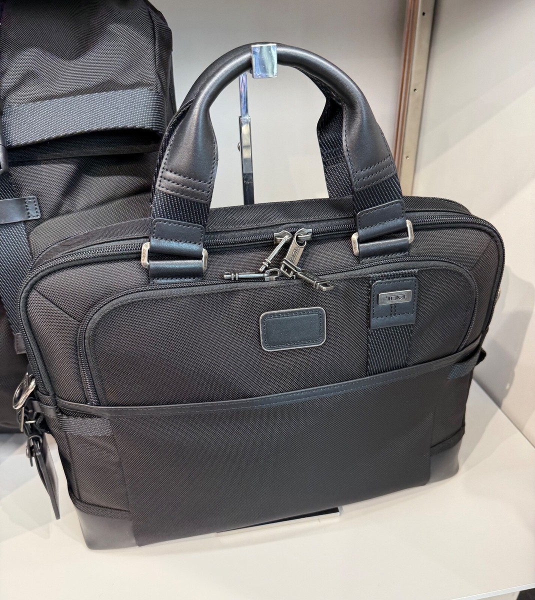 ケミー NEW Tumi Fremont EDWARD 16.0” Ballistic Nylon Laptop Brief