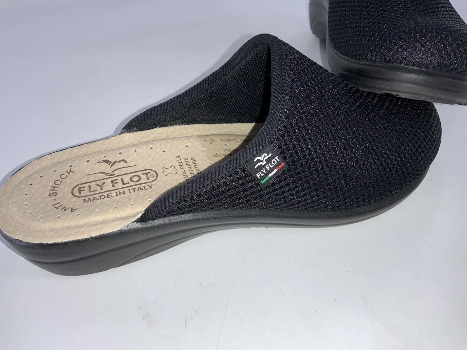 Fly Flot Comfort Mule Slides Talla 8 Mujer IT39 Negro Md Italia Usado Una Vez YGI E3S-14 Foto 3 de 4