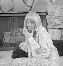 Vintage UNIDENTIFIED MODEL Original B&W 120 Film Negative