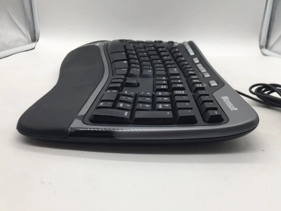 Microsoft Natural Ergonomic Keyboard 4000 v1.0 KU-0462 USB Wired FREE S/H - Image 3 of 4