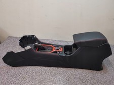 SUBARU FORESTER V 19 SPORT USA Mittelkonsole Armlehne OE Original Teil Gebraucht