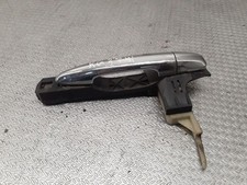 Porte arrière et accessoires Subaru B9 TRIBECA