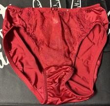 VINTAGE WACOAL SECOND SKIN PANTYS SMALL. RED