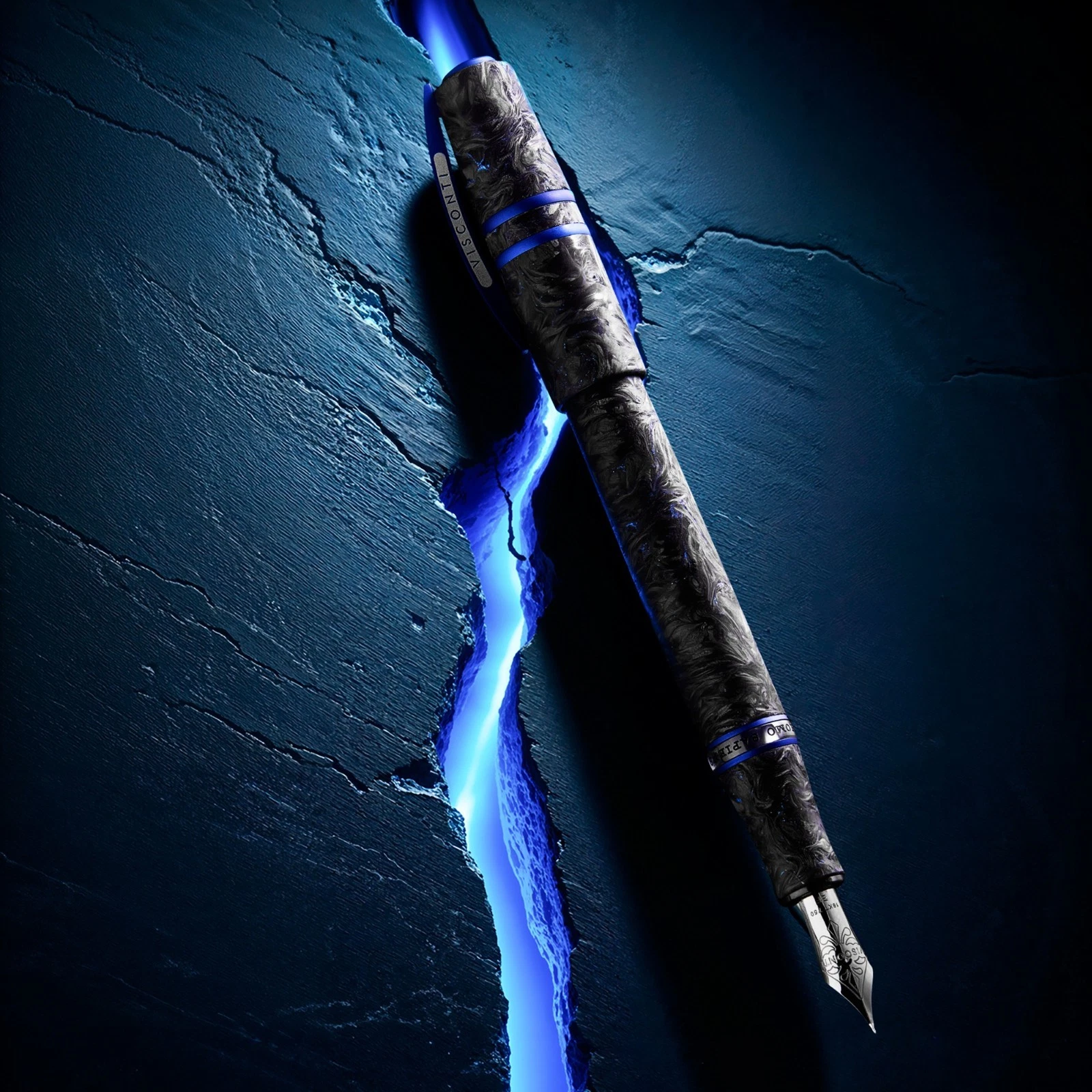 Visconti Homo Sapiens Carbon Abyssus Limited Edition Fountain pen