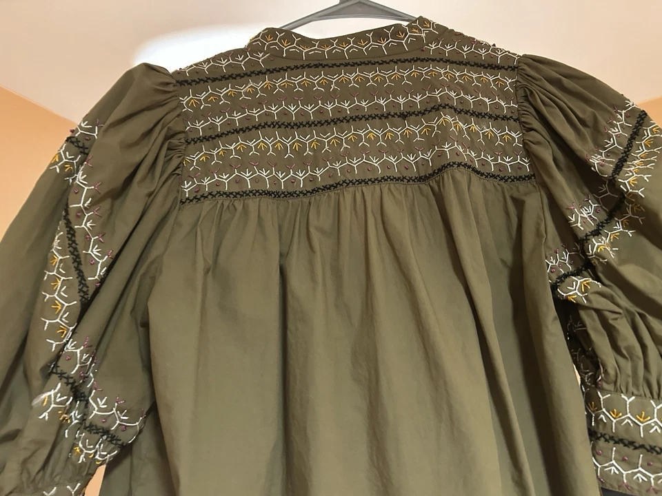 Blusa Top Ulla Johnson Hecha a Mano Talla 2 Verde Oliva Bordada Manga Corta Foto 3 de 4