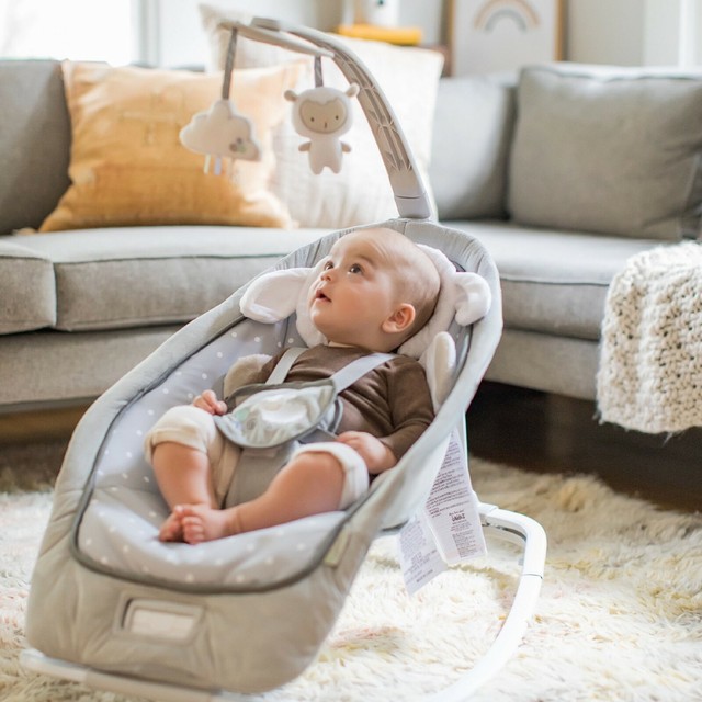 infant rocking seat