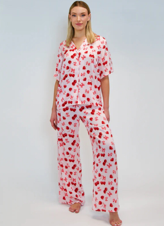 "Shady Lady \"MON CHERIE \" Pink & Red Satin Long-sleeve Pj Set, Large (12-14)"
