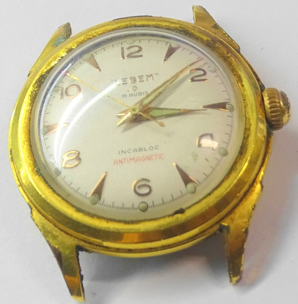 Ancien Mouvement De Montre Mécanique - Pour Pièces Détachées (ref-26)