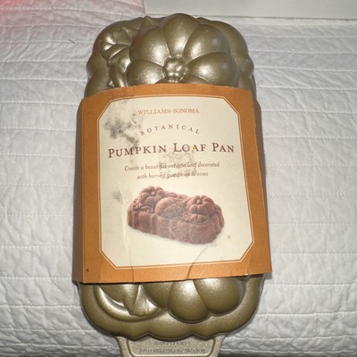 Nordic Ware BOTANICAL PUMPKIN LOAF PAN Bread Cake Pan Cast Aluminum 11'' x 5.5''